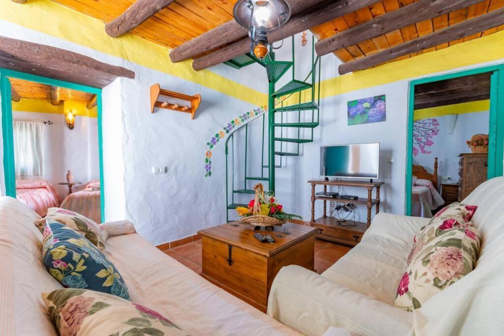 Casa Rosa, Con Encanto Y Piscina Climatizada Frigiliana Exteriör bild