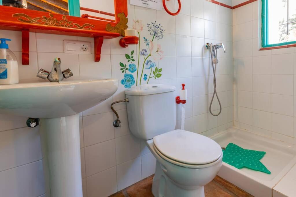 Casa Rosa, Con Encanto Y Piscina Climatizada Frigiliana Exteriör bild