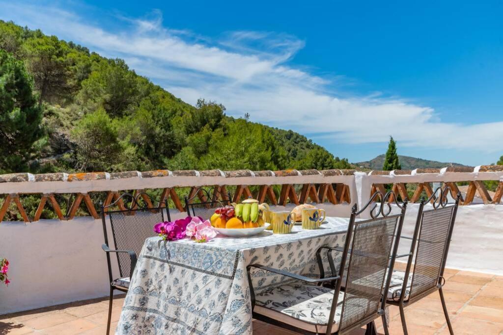 Casa Rosa, Con Encanto Y Piscina Climatizada Frigiliana Exteriör bild